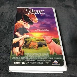 A little pig goes a long way babe vhs tape movie